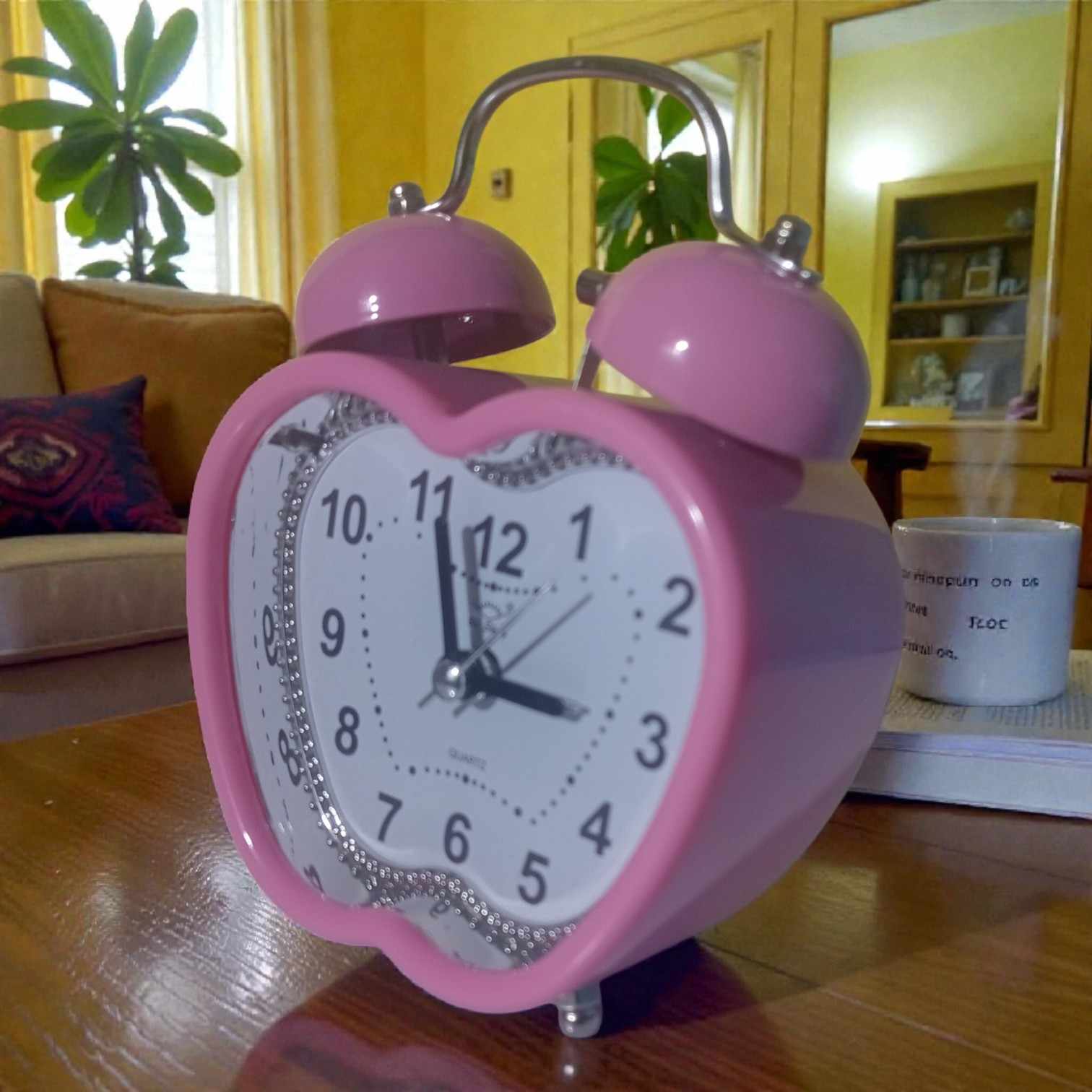 Stylish Apple-Shaped Alarm Clock - Image 4