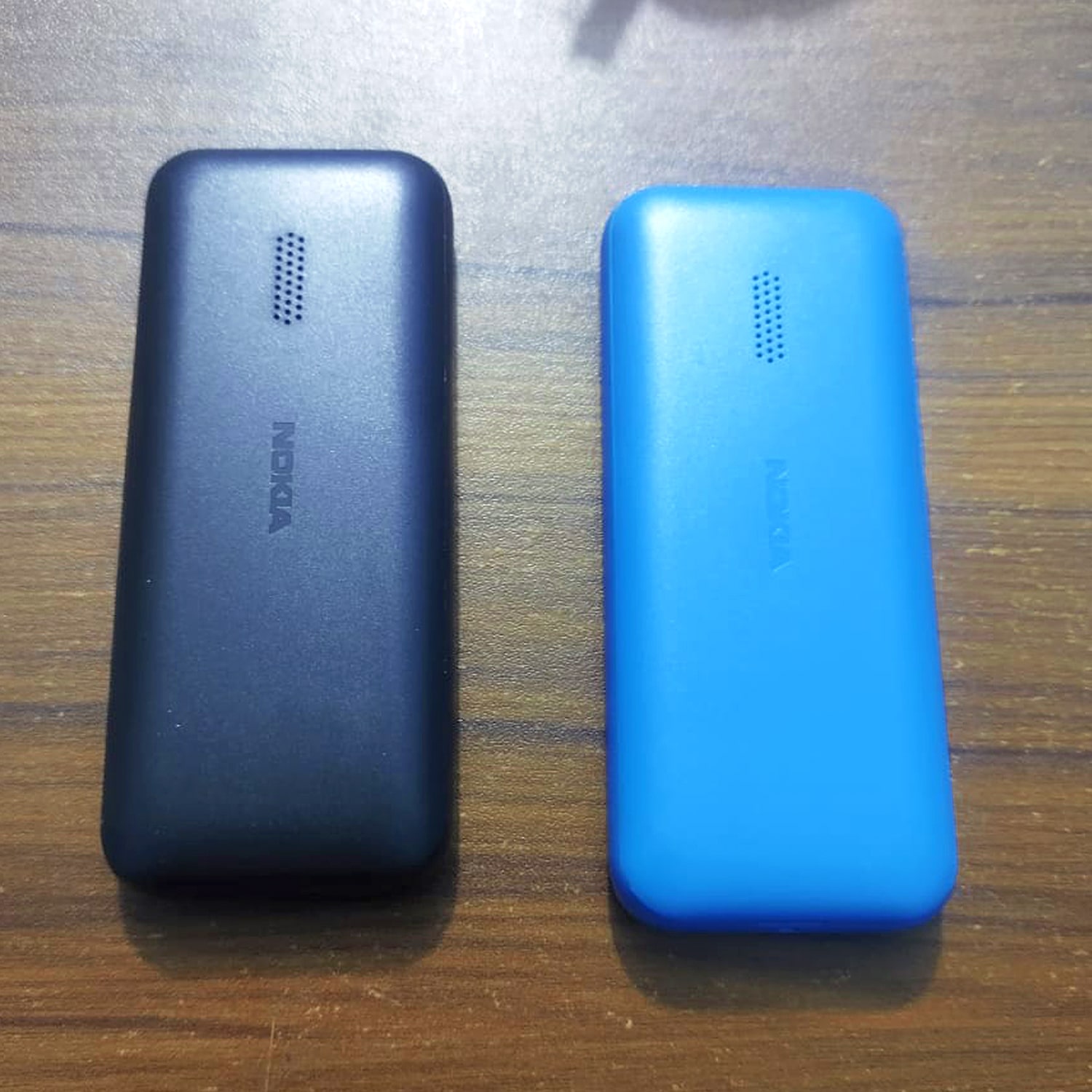 Nokia 105 Dual Sim Button Mobile (2015) - Image 5
